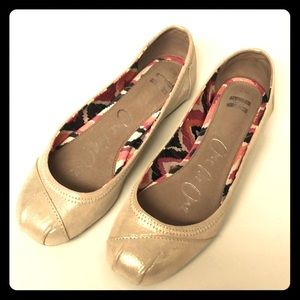 Toms gold ballet flats size 5